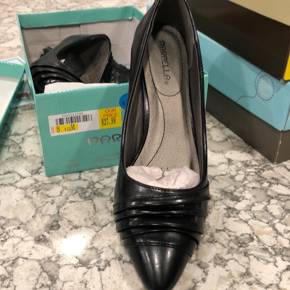 Marbella, size 8 1/2 Black